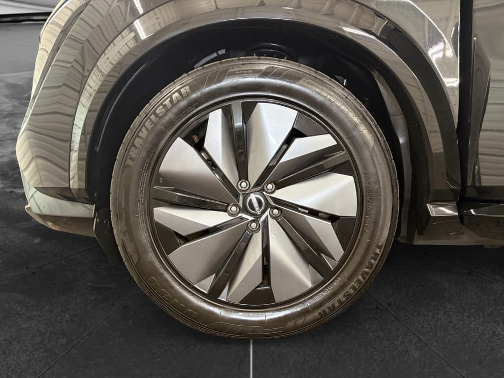 2023 Nissan Ariya view 28