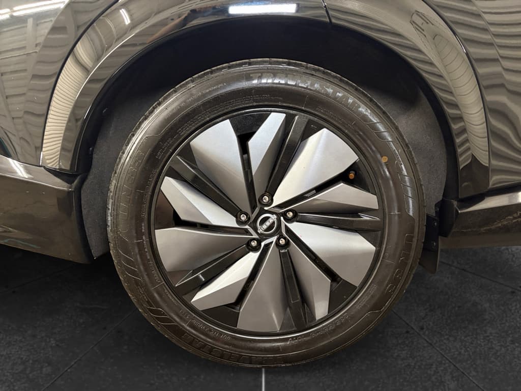 2023 Nissan Ariya view 34
