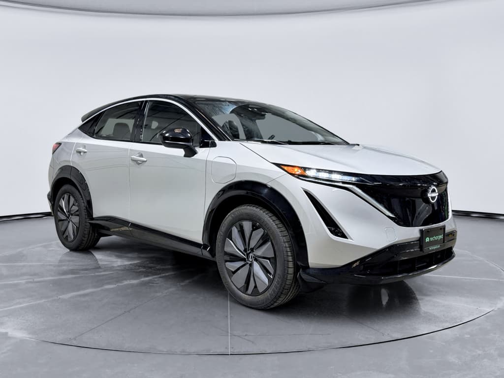 2023 Nissan Ariya view 4