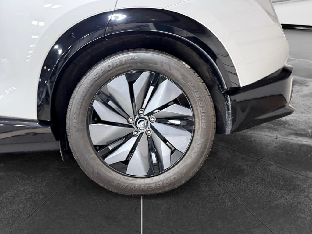 2023 Nissan Ariya view 31