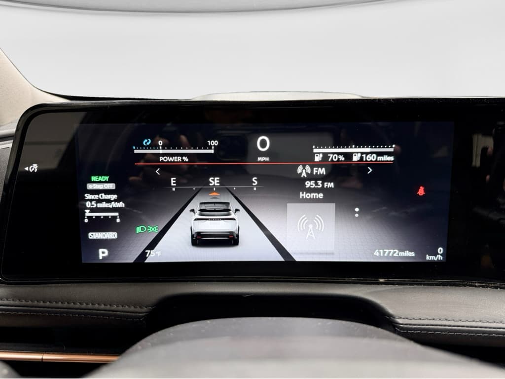 2023 Nissan Ariya view 10