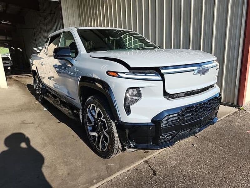 2025 Chevrolet Silverado EV