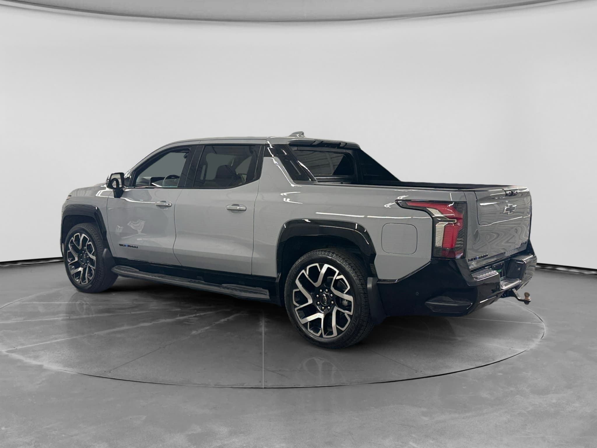 2025 Chevrolet Silverado EV view 2