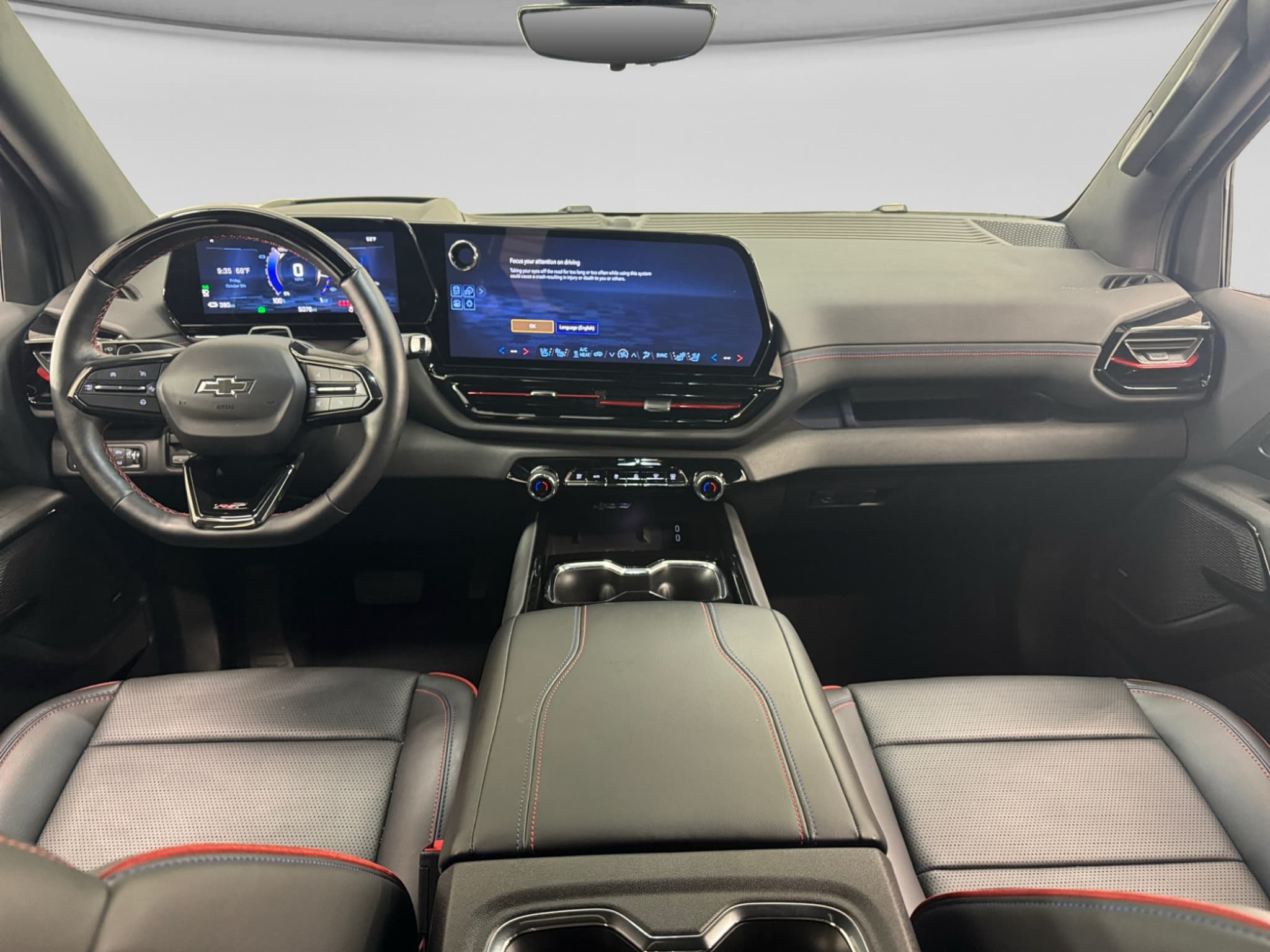2025 Chevrolet Silverado EV view 15
