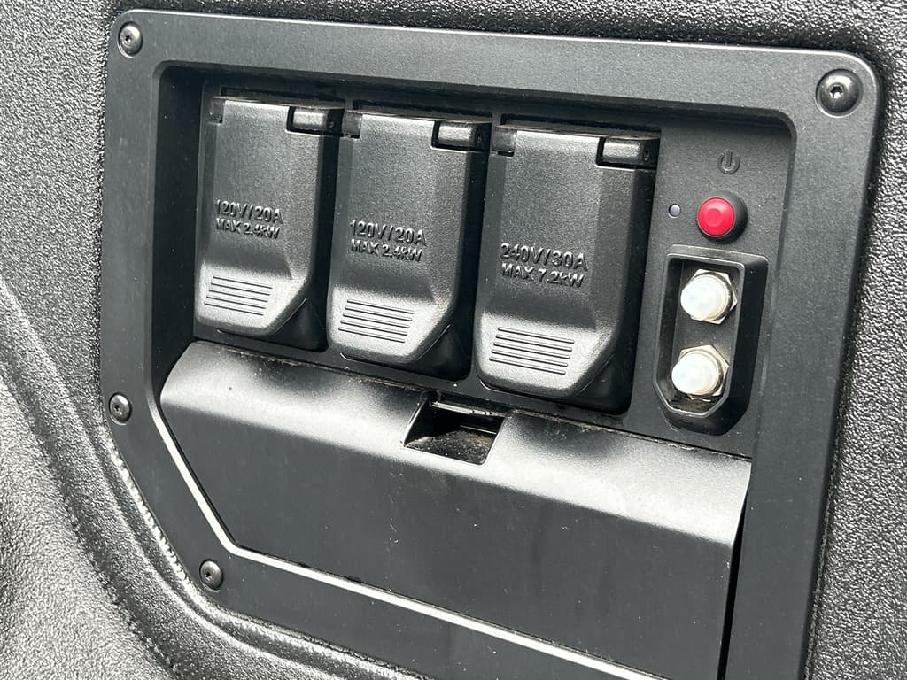 2025 GMC Sierra EV view 39