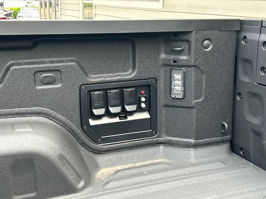 2025 GMC Sierra EV view 38
