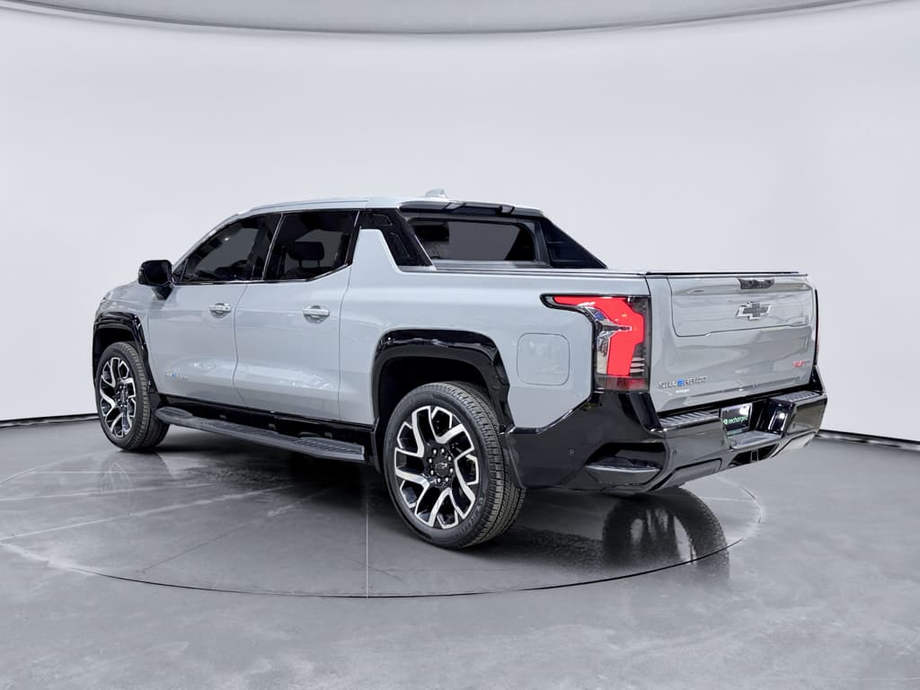 2025 Chevrolet Silverado EV view 2