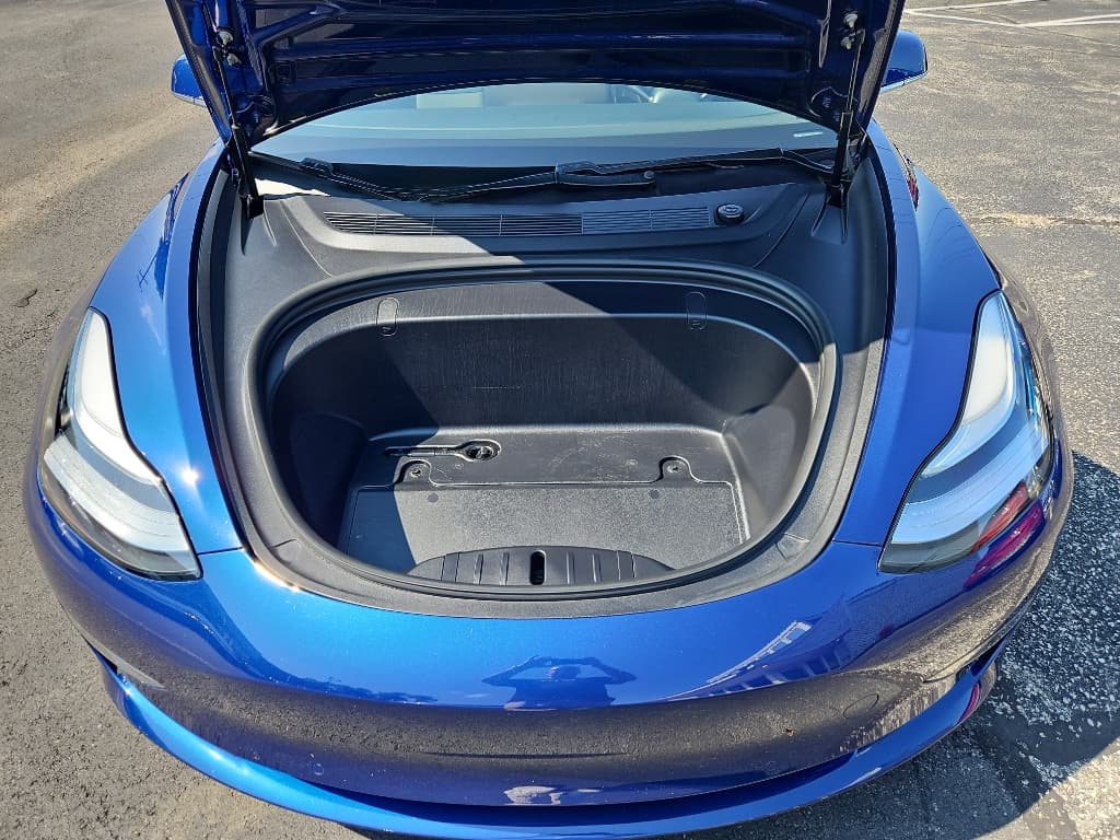 2019 Tesla Model 3 view 21