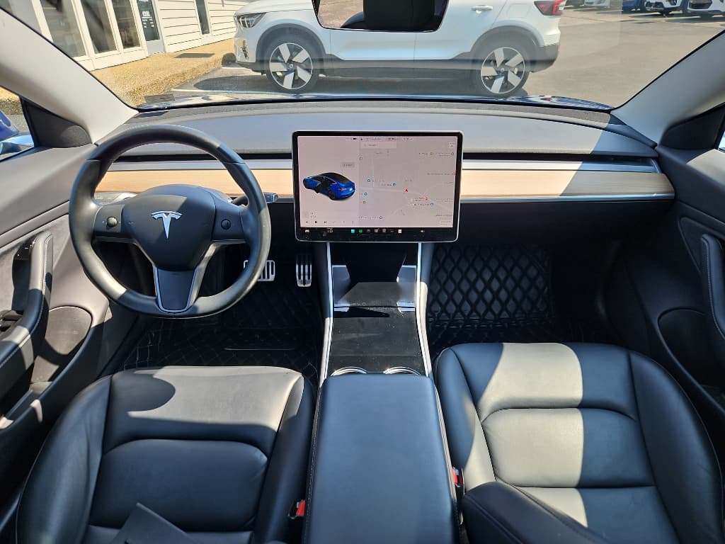 2019 Tesla Model 3 view 15