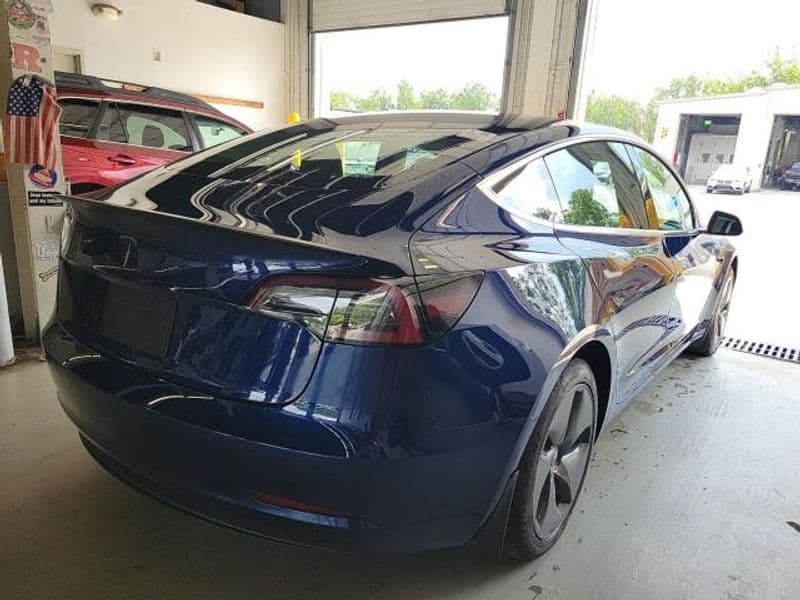 2019 Tesla Model 3 view 3