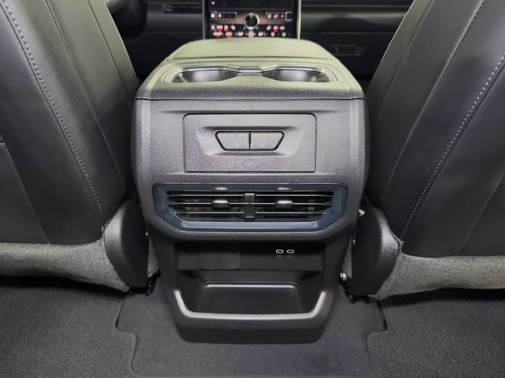 2025 GMC Sierra EV view 20