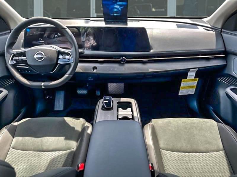 2023 Nissan Ariya view 5