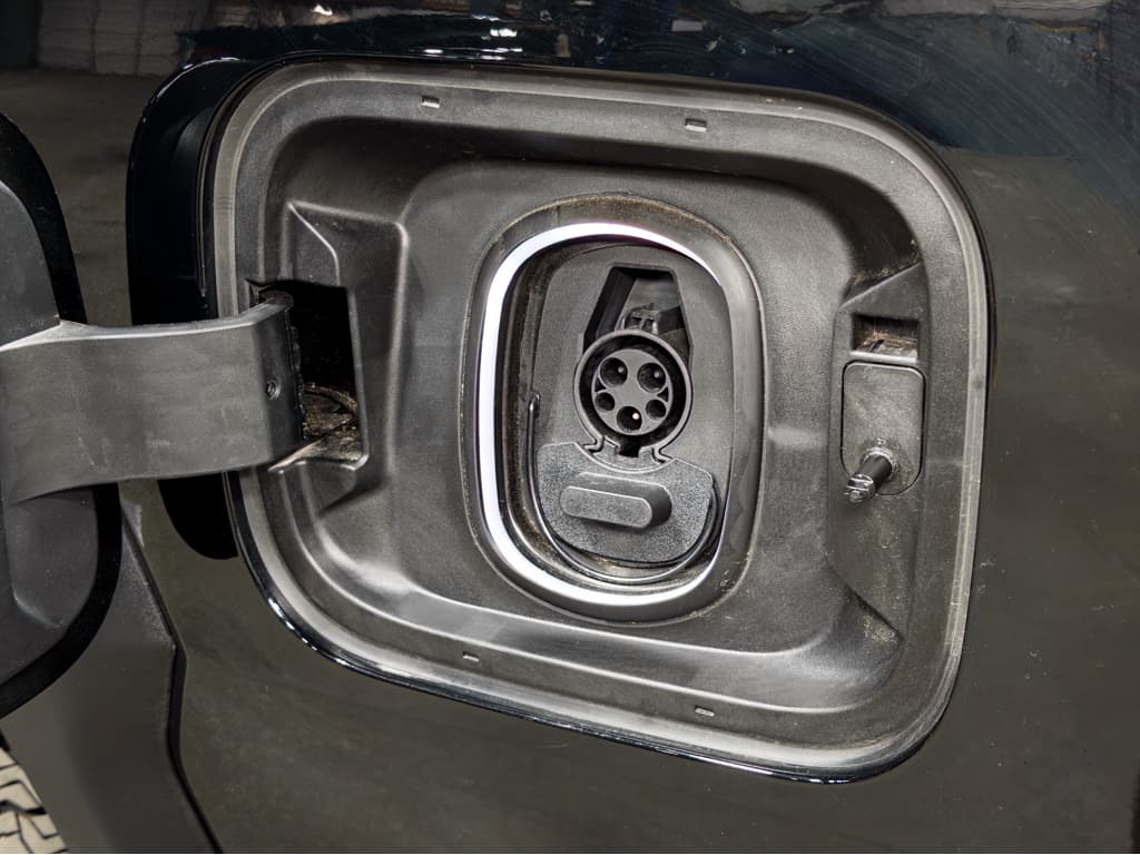2026 Chevrolet Silverado EV view 5