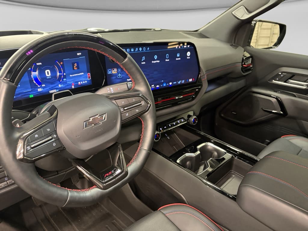 2025 Chevrolet Silverado EV view 16