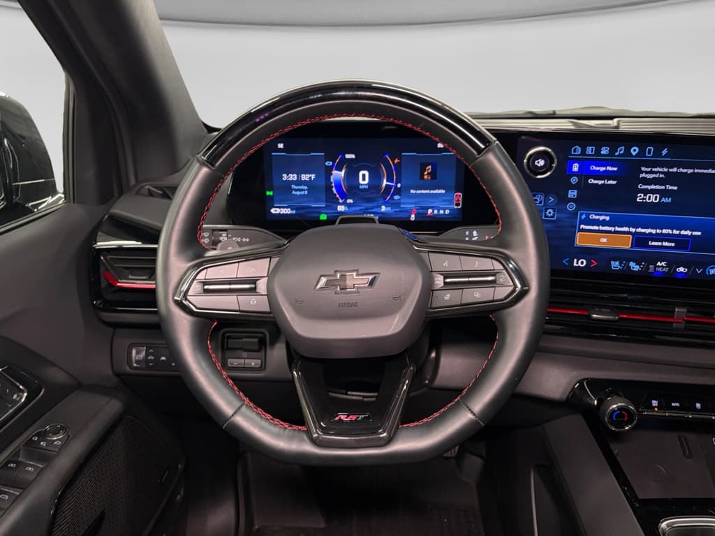 2025 Chevrolet Silverado EV view 7
