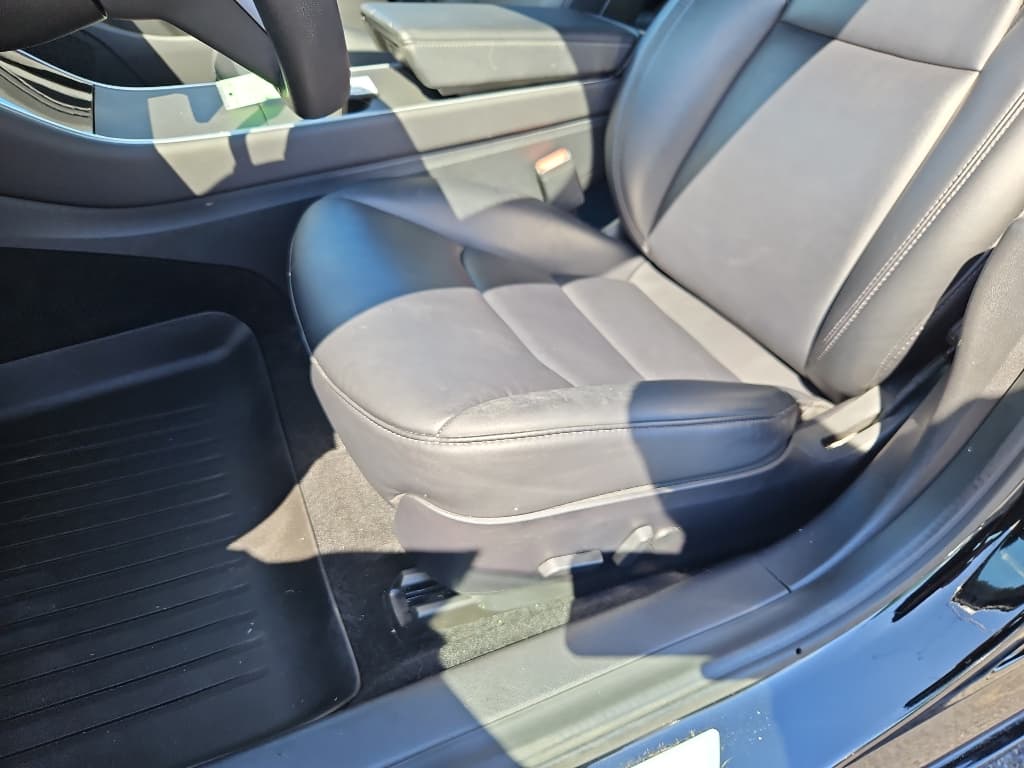 2019 Tesla Model 3 view 7