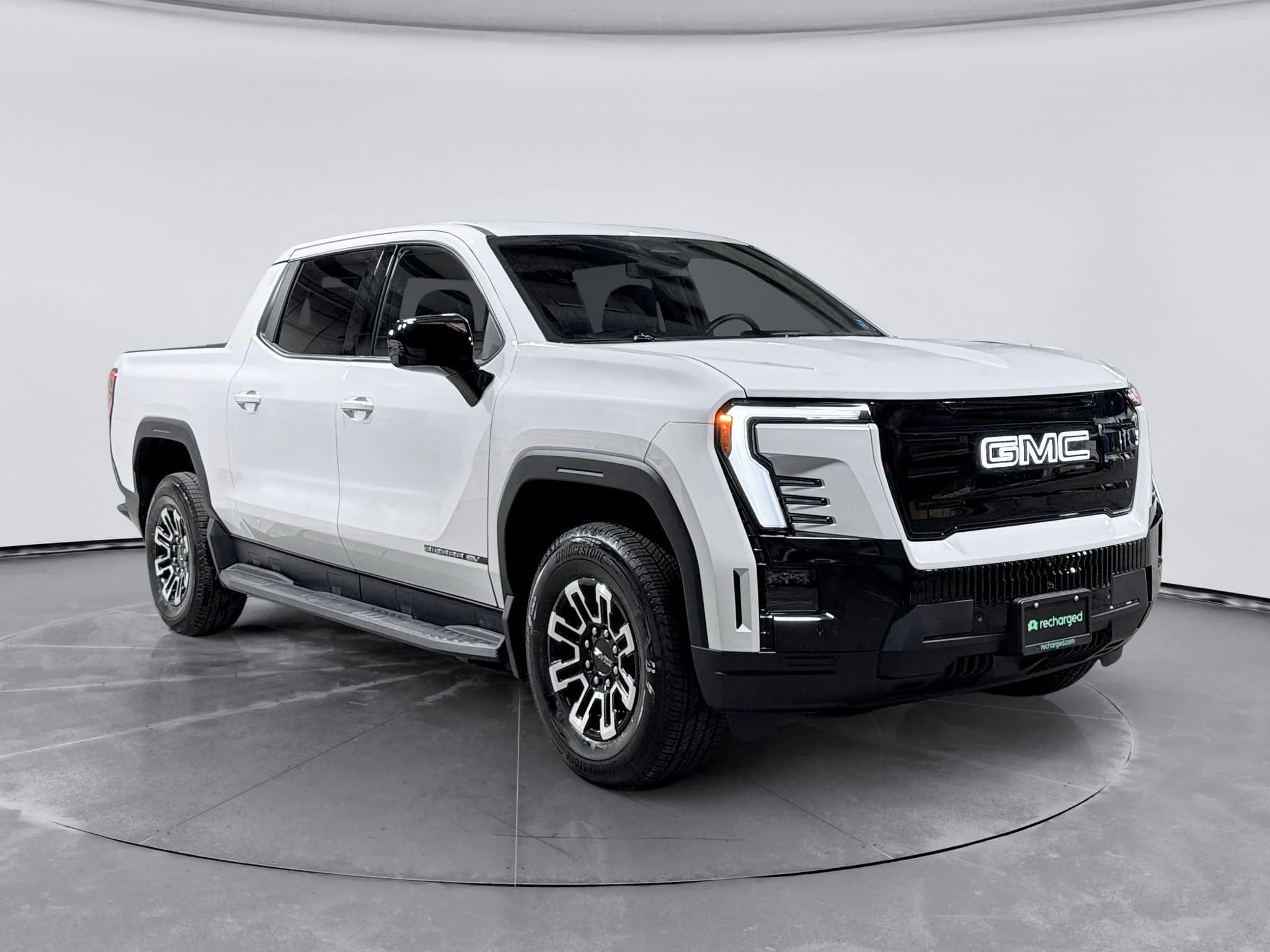 2026 GMC Sierra EV view 4
