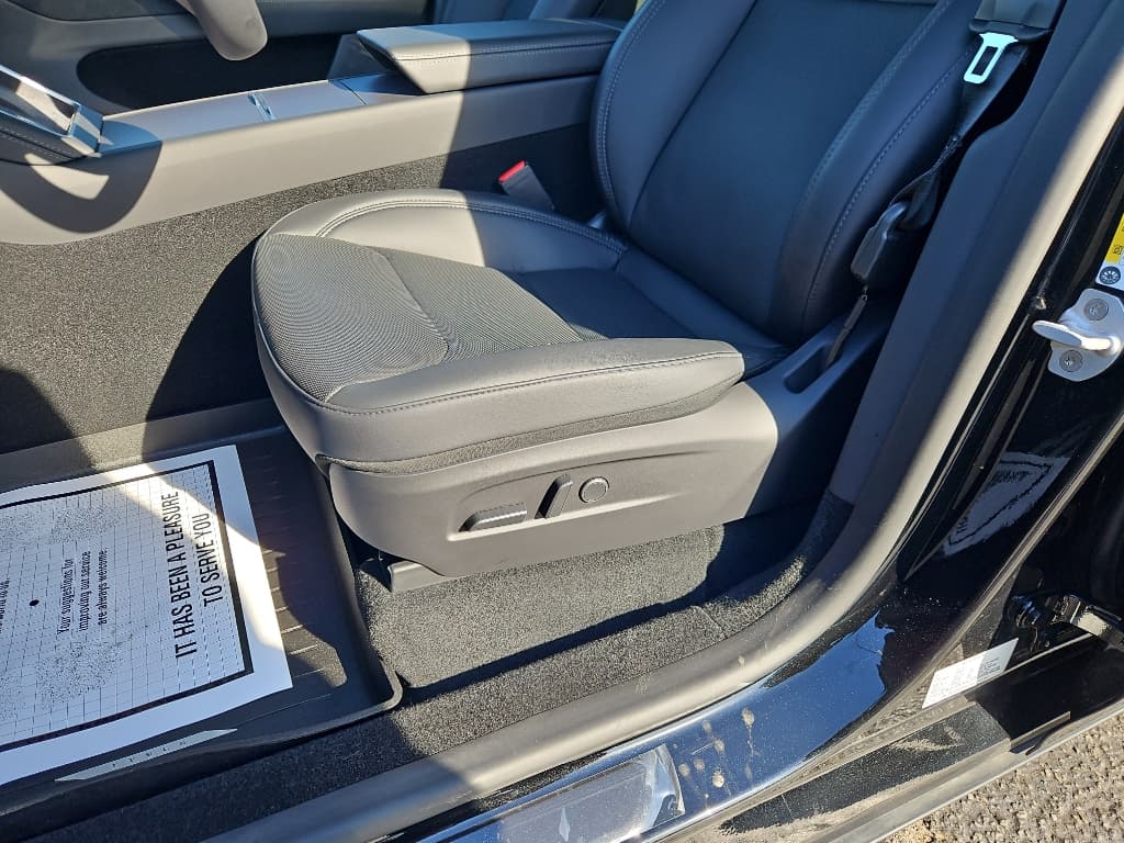 2026 Tesla Model Y view 7