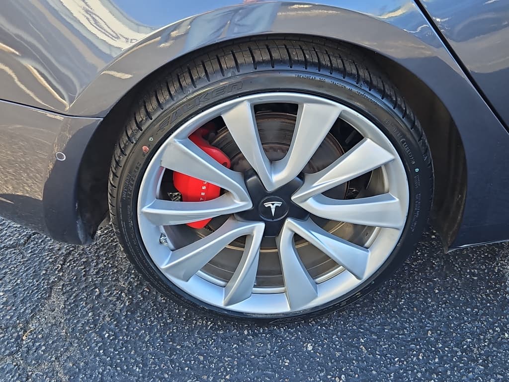 2019 Tesla Model 3 view 30