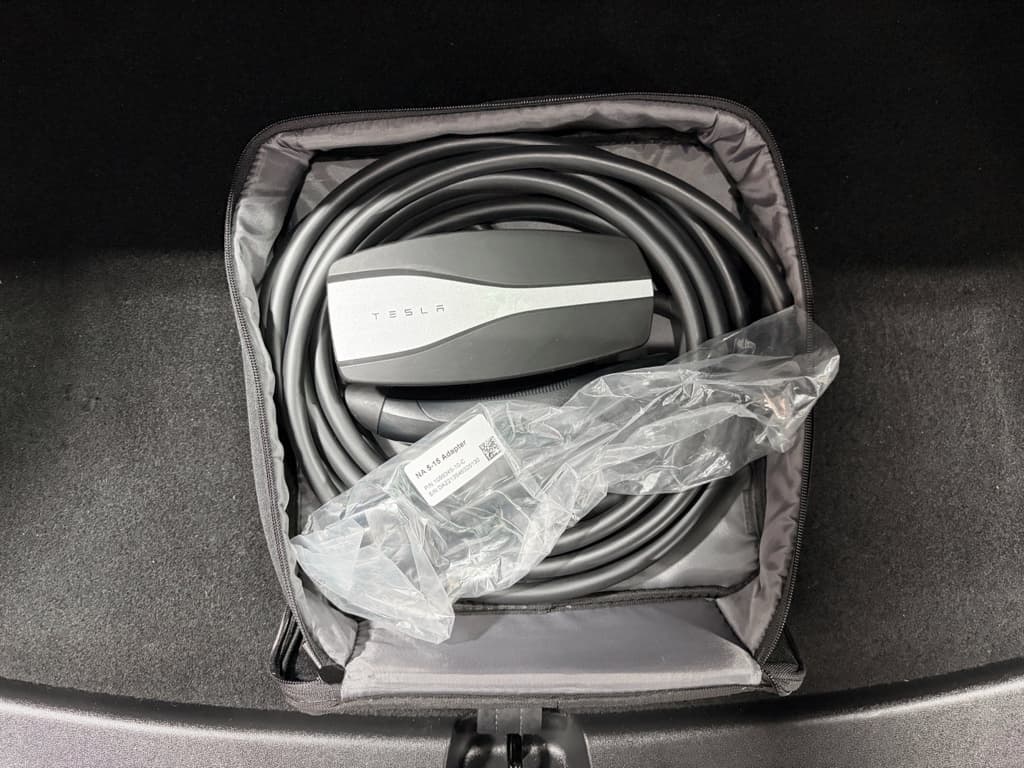 2022 Tesla Model Y view 6