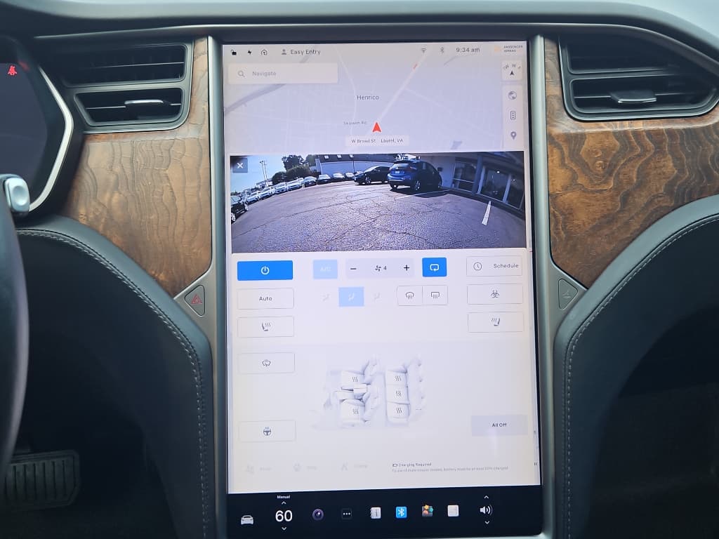 2021 Tesla Model S view 13