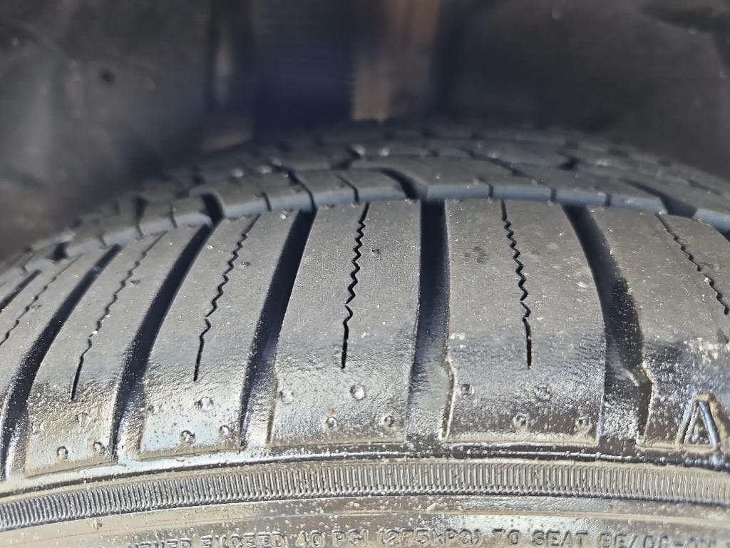 2019 Tesla Model 3 view 27
