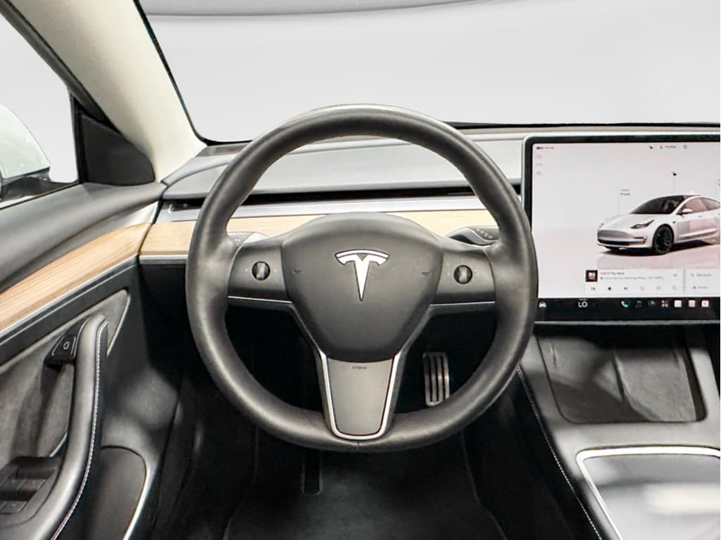 2023 Tesla Model 3 view 8