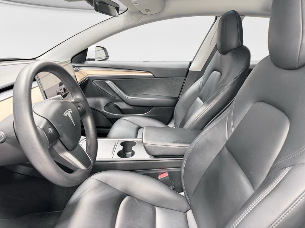 2023 Tesla Model 3 view 15