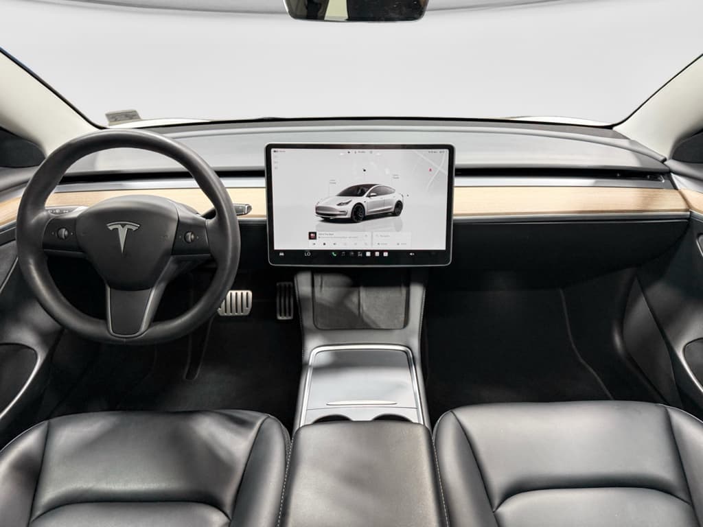 2023 Tesla Model 3 view 14