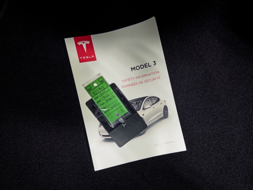 2023 Tesla Model 3 view 21