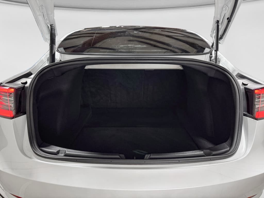2023 Tesla Model 3 view 25