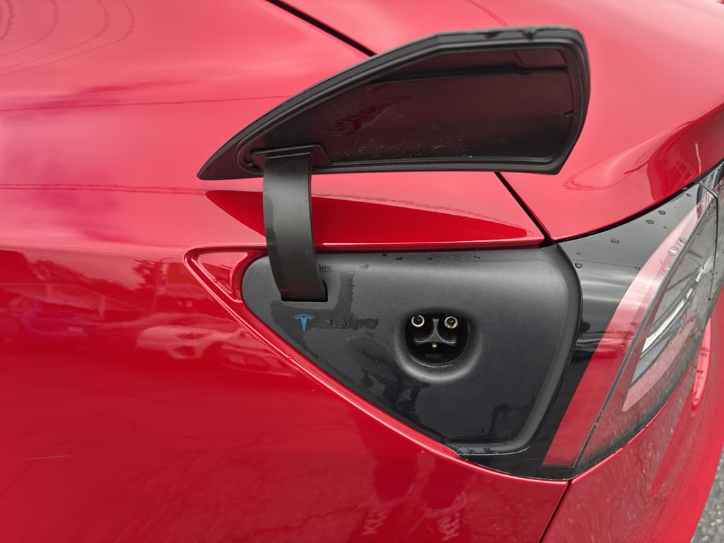 2019 Tesla Model 3 view 5