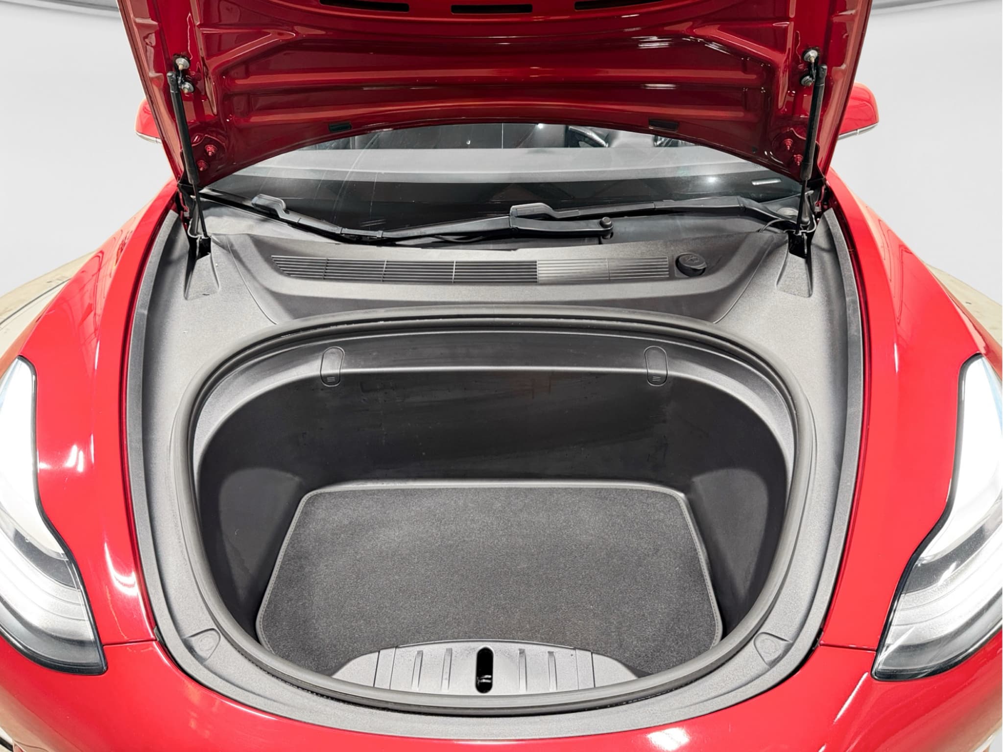 2019 Tesla Model 3 view 24