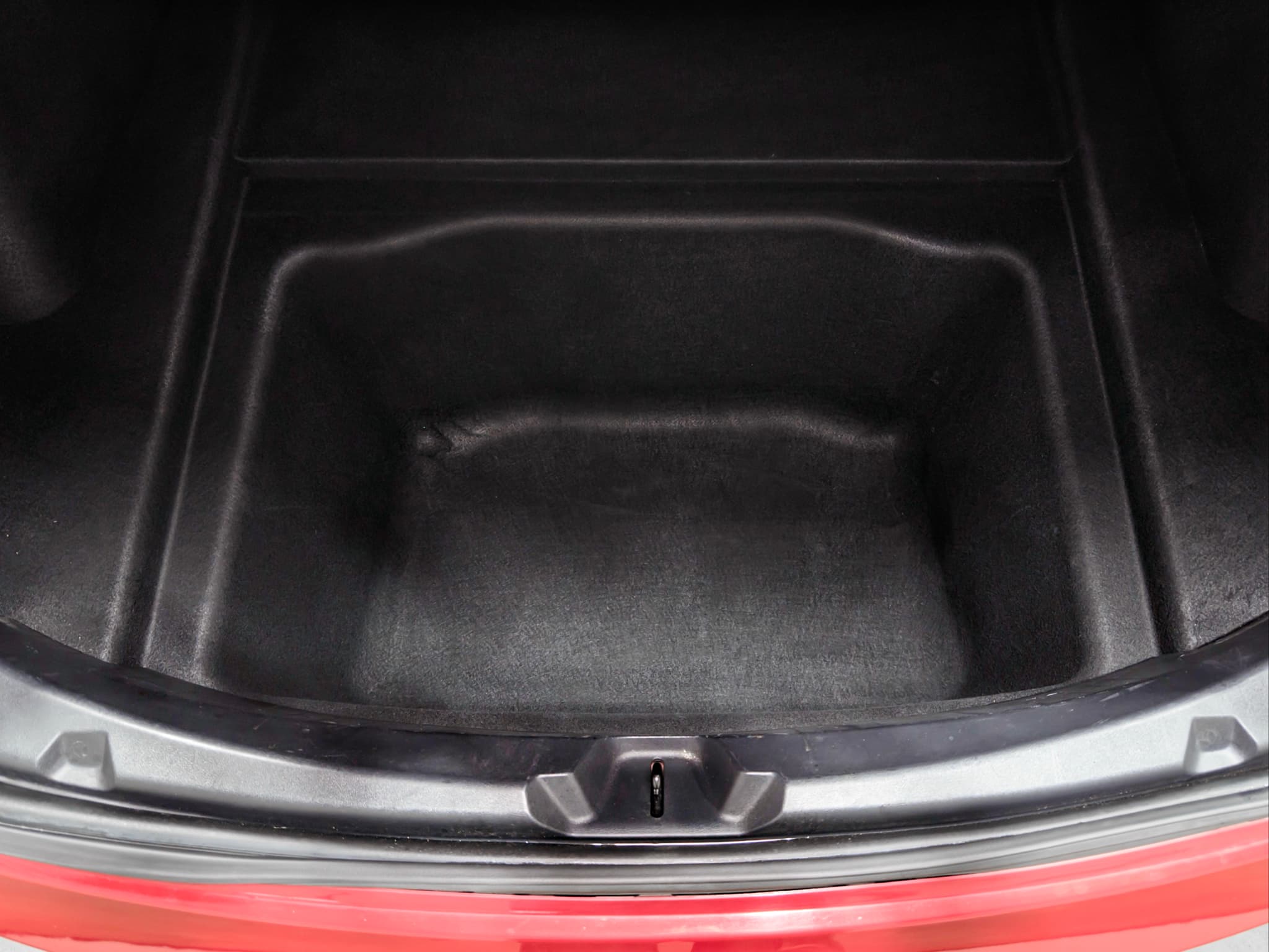 2019 Tesla Model 3 view 27