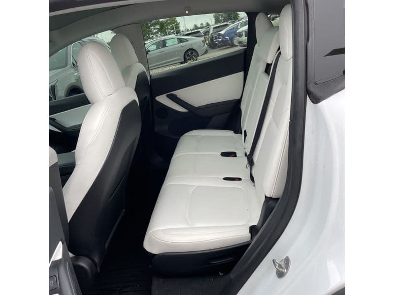 2022 Tesla Model Y view 11