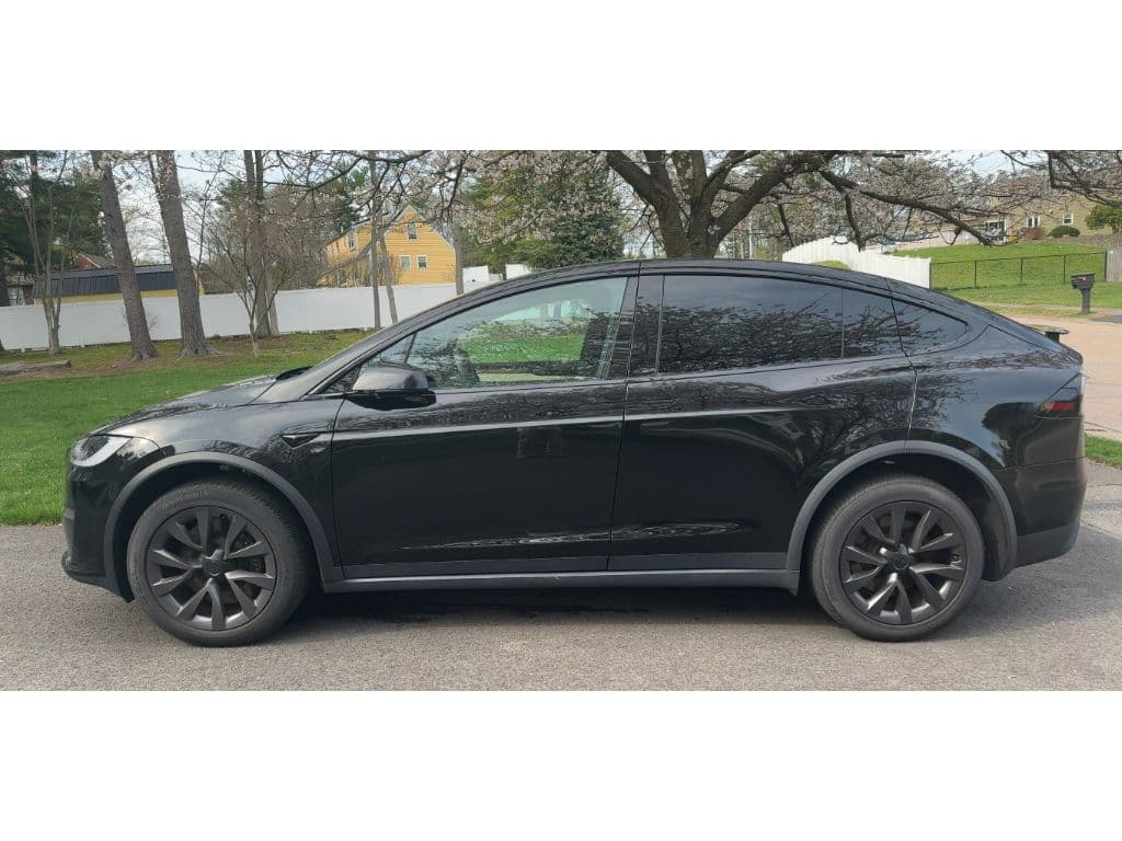 2024 Tesla Model X view 2