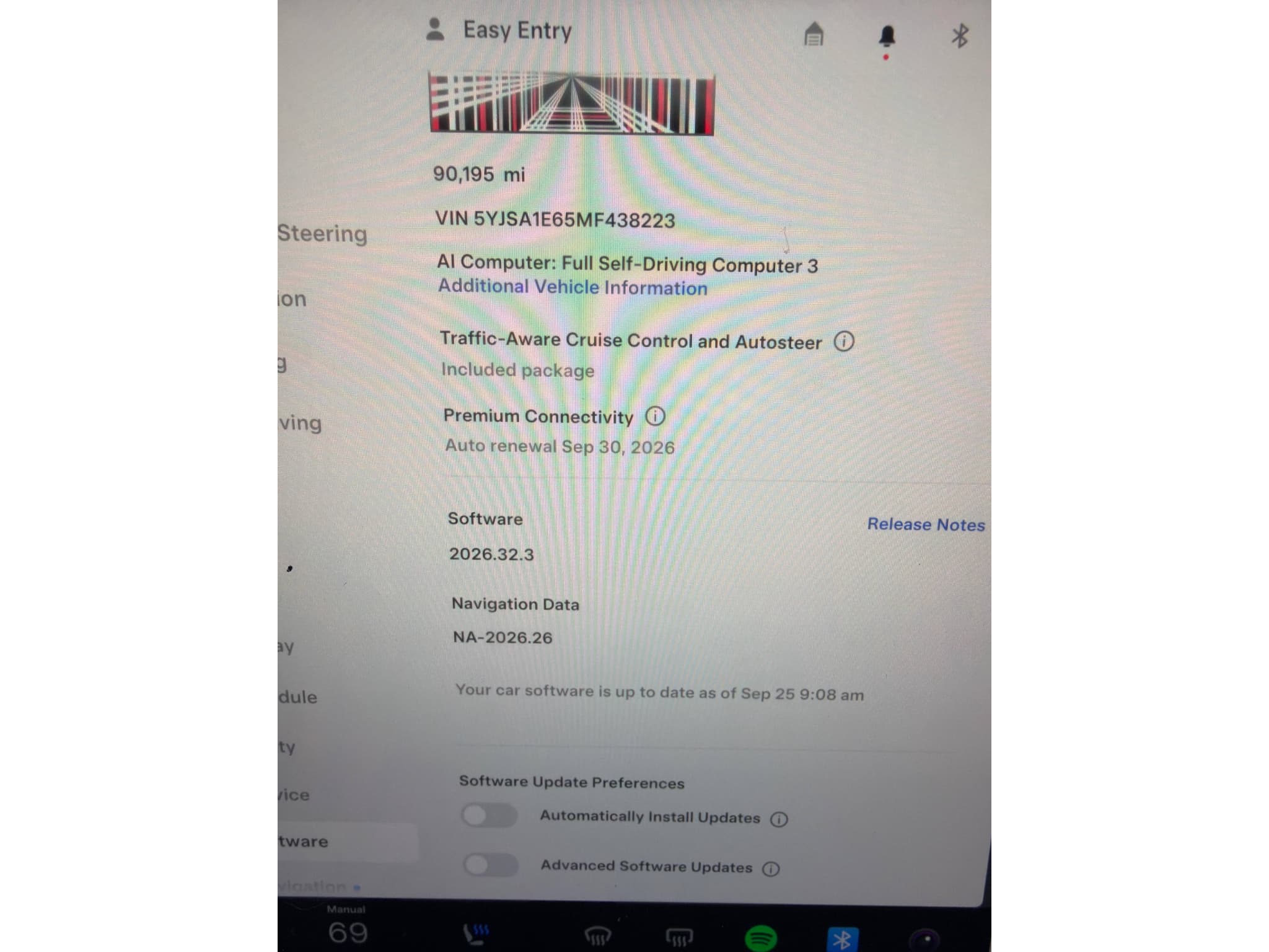 2021 Tesla Model S view 13