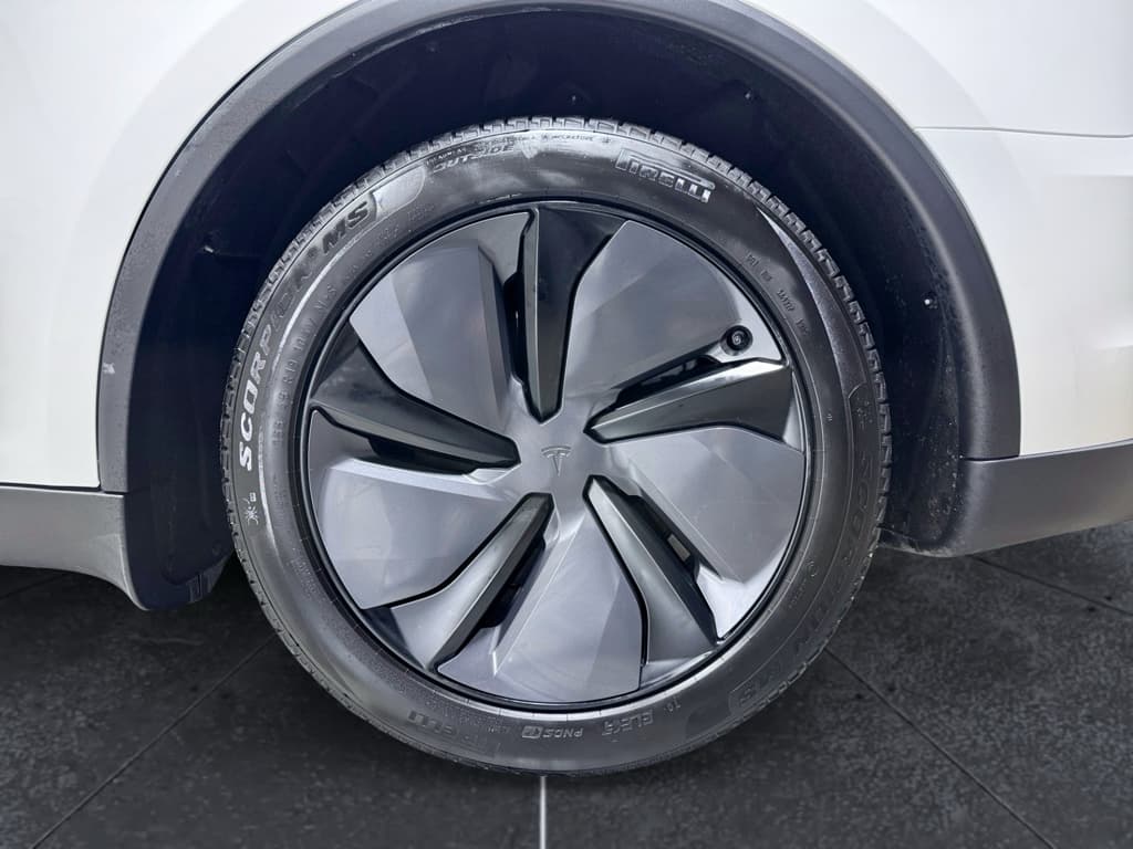 2026 Tesla Model Y view 33