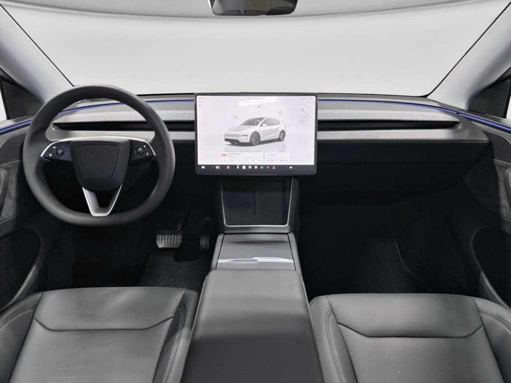 2026 Tesla Model Y view 16