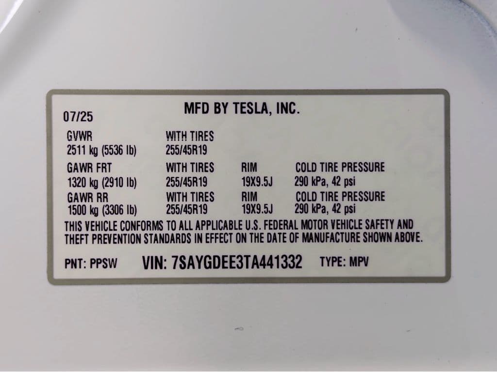 2026 Tesla Model Y view 29