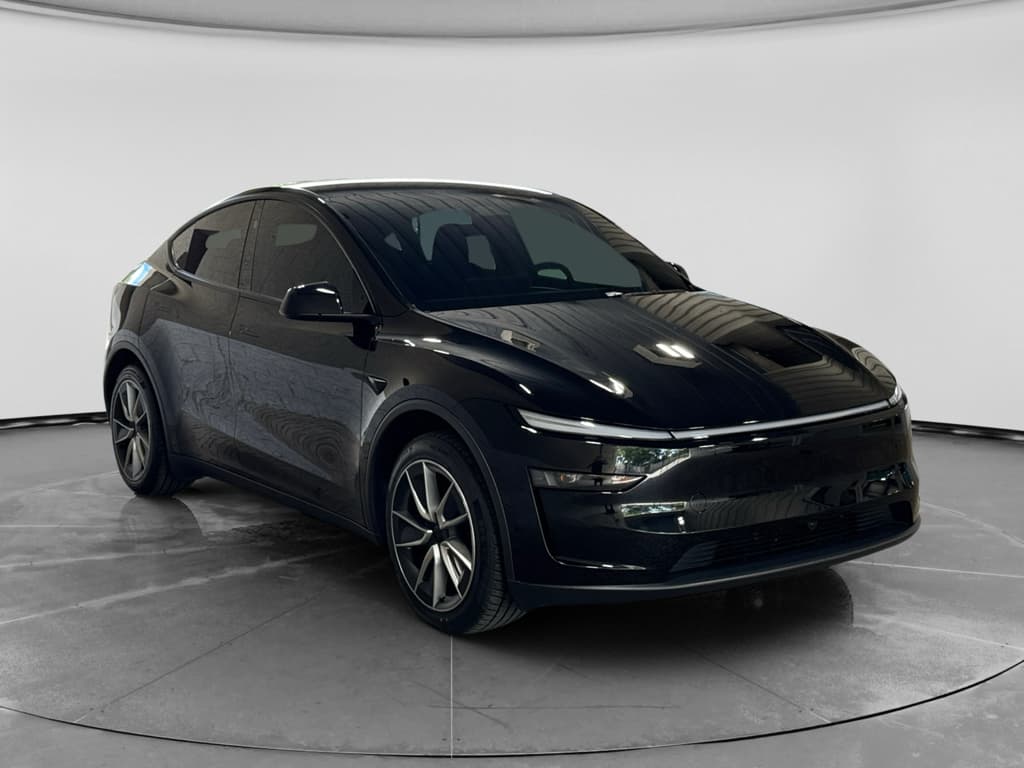 2026 Tesla Model Y view 4