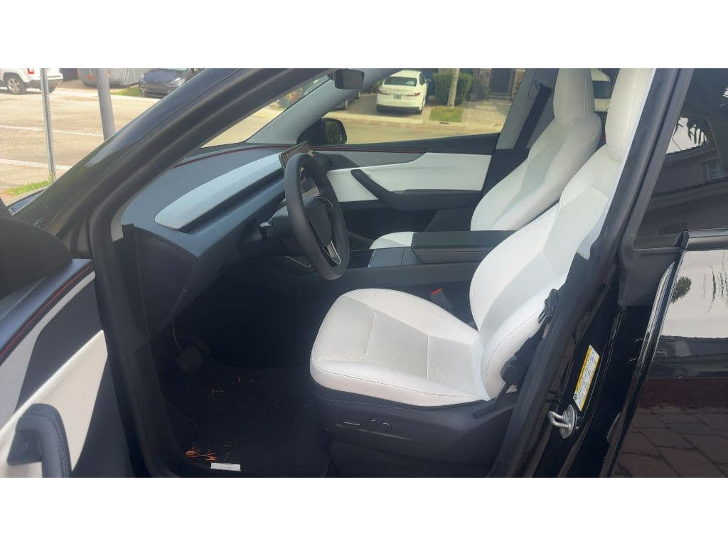 2026 Tesla Model Y view 5