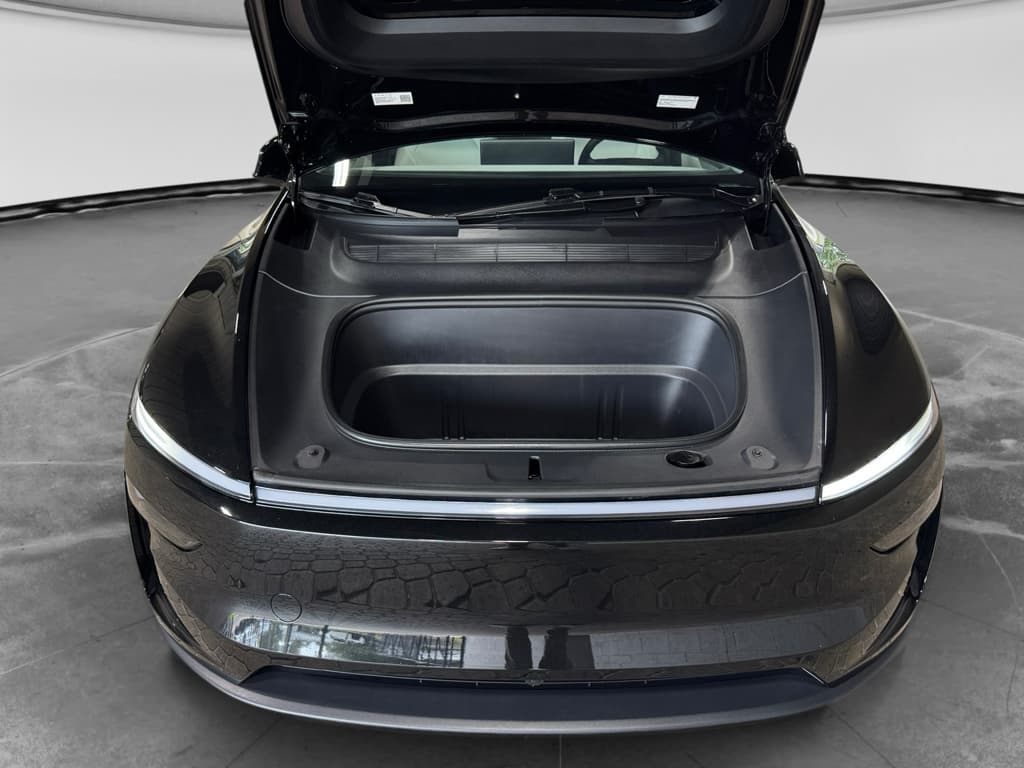 2026 Tesla Model Y view 25