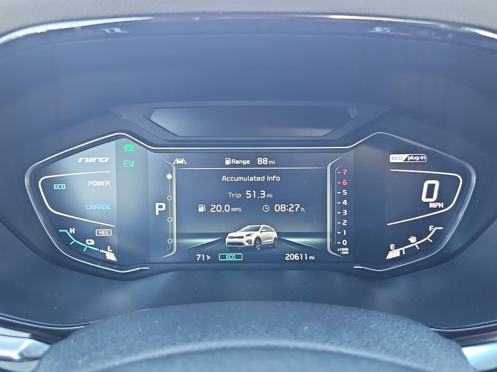 2020 Kia Niro PHEV view 13