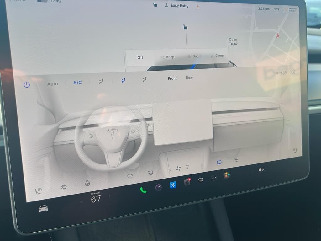 2022 Tesla Model Y view 12