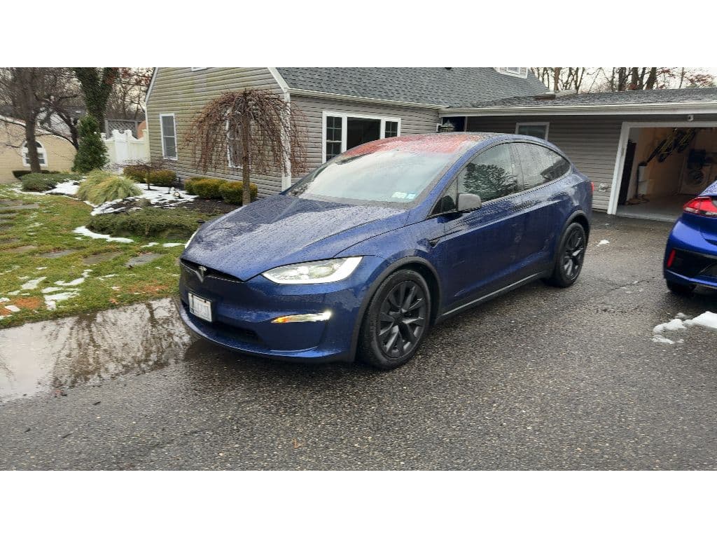 2024 Tesla Model X view 1