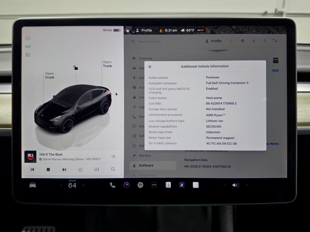 2022 Tesla Model Y view 11