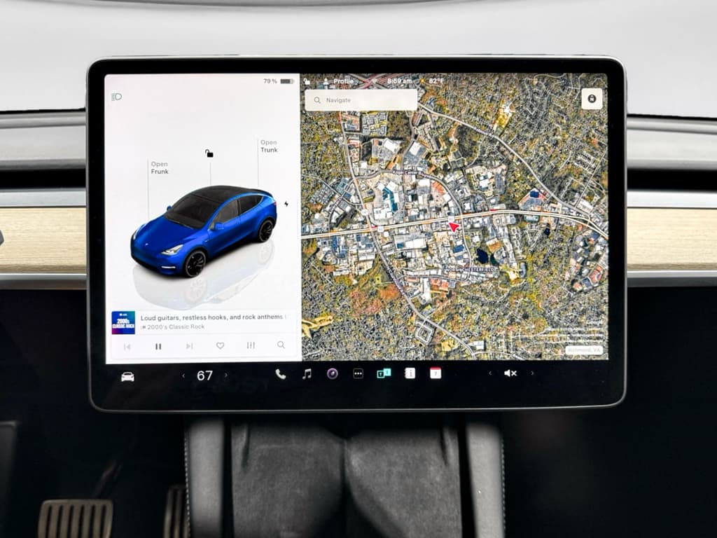 2022 Tesla Model Y view 9