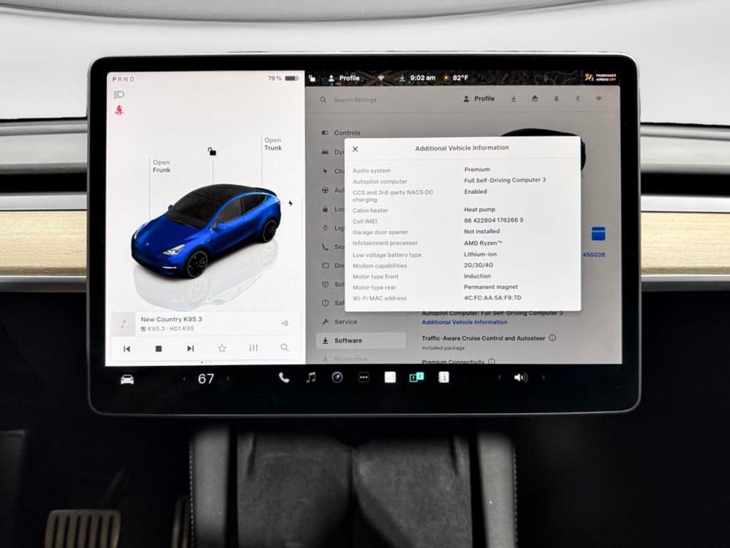 2022 Tesla Model Y view 12