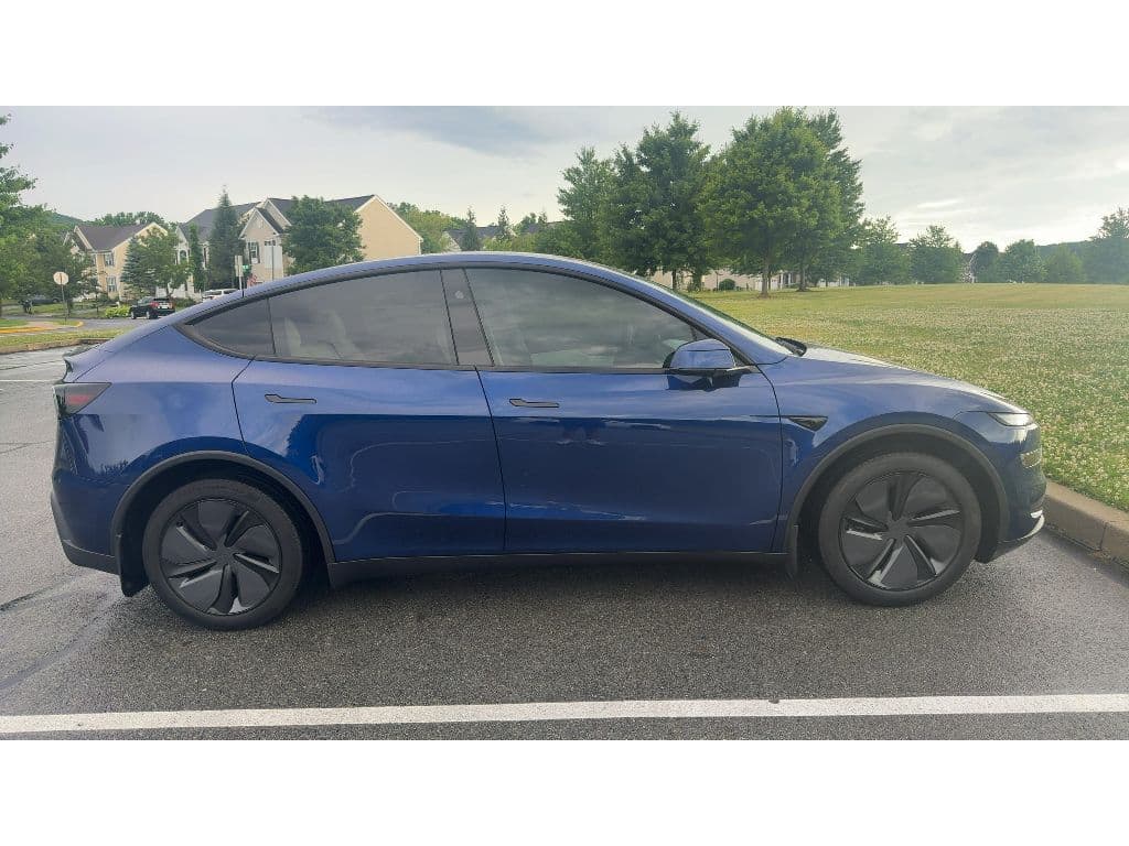 2026 Tesla Model Y view 3